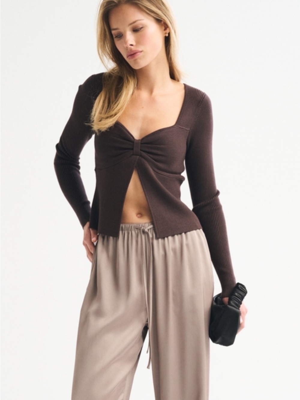 Abercrombie Brown Knot-Front bra free Long Sleeve Crop Top